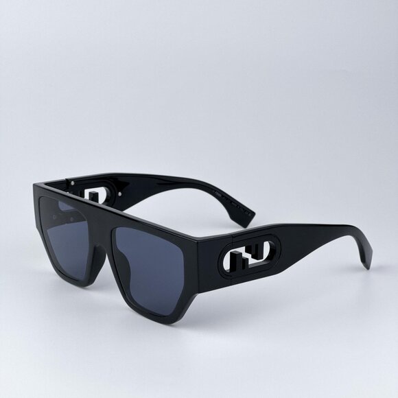 Fendi O'LOCK  FE40108U 01V  Women BRAND NEW Sunglasses Geometric Black Blue - Picture 7 of 12